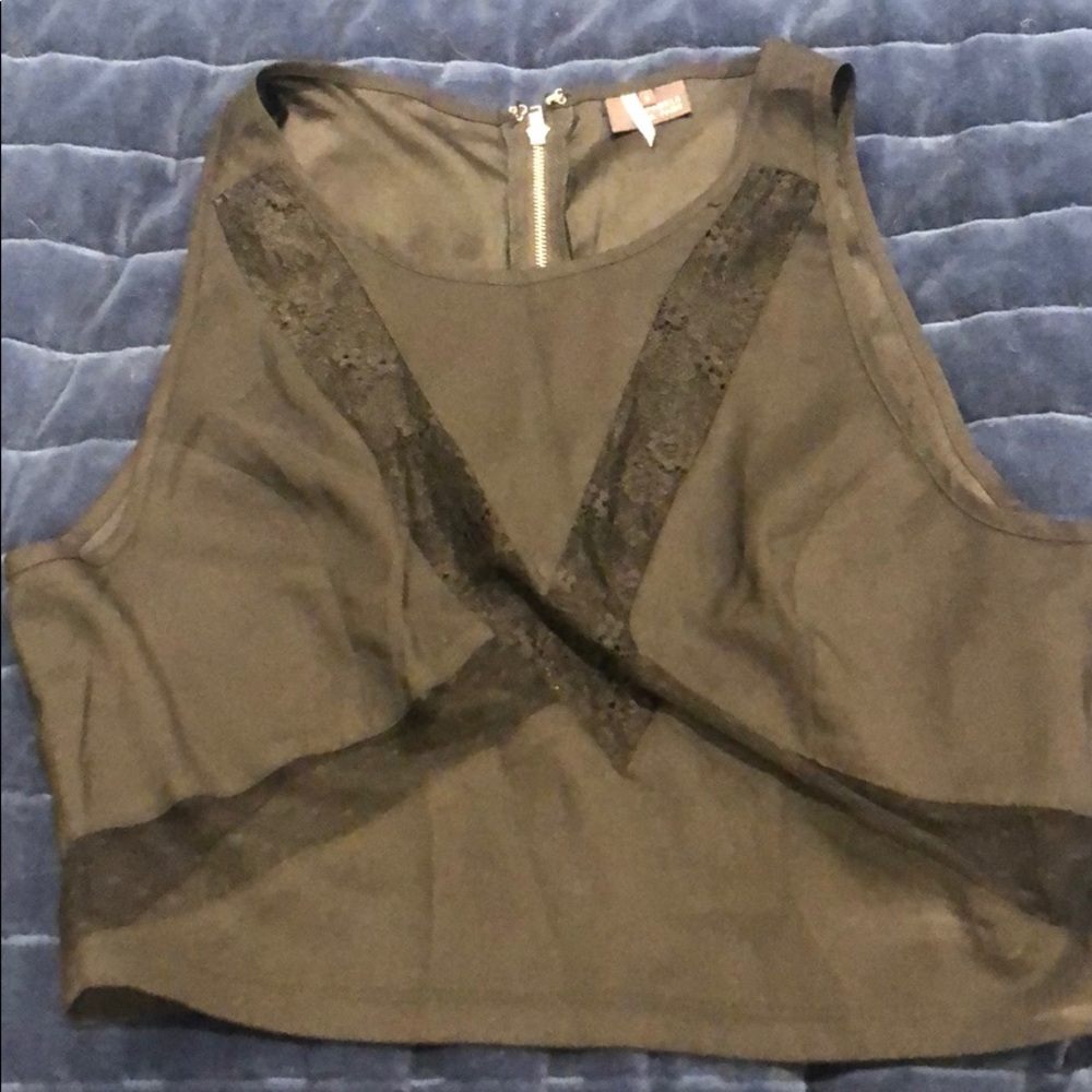 Black crop top